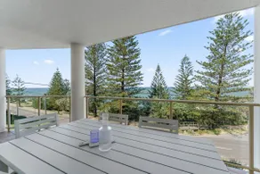 Minya Court Unit 4 Kings Beach QLD - Image 5