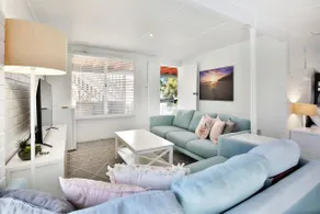 Beachway Pet Friendly 2 Mins Walk to Beach - Image 2