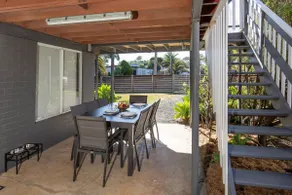 Beachway Pet Friendly 2 Mins Walk to Beach - Image 3