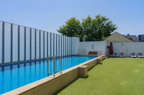 Beach Street Luxury 3 Bed With Beach Bay Views - Image 3