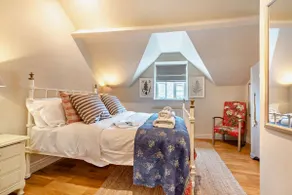 Cotswold Cottage Guest House - Image 4