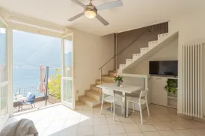 Blue Bliss Apartment by Rent All Como - Image 4