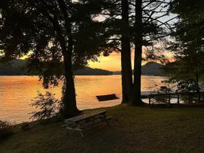 Mountain Lake House at Rocky Point - Image 2
