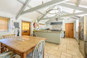 Berehayes Farmhouse - Image 3