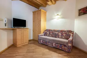 Lindenhof Apt 7 - Image 5