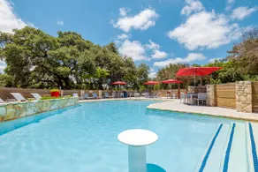 Comfy 2BD Apt + King Bed - Cedar Park/North Austin - Image 4