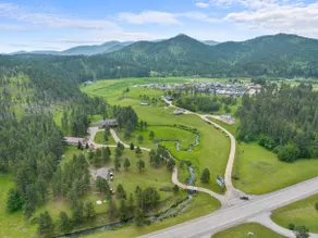 Largest Hill City Cabin-Sleeps 20 with Hot Tub - Image 4