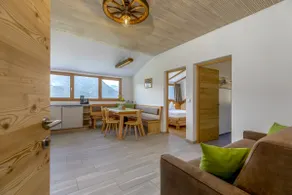 Vernalhof Apt Panorama - Image 3