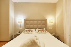 Marble townhouse with txoko and wifi - Image 5