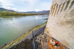 Stone house with Danube terrace - Image 4