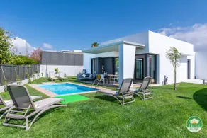 Villa Jazmín, Private Pool & Garden (Torre del Mar) - Image 5