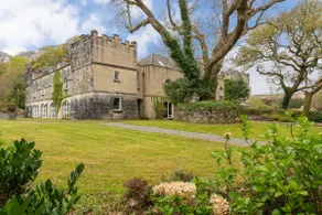 Apartment 447 - Ballynahinch - Image 2