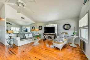 Oceanfront Amelia Island Cottage: Deck & Boardwalk - Image 5
