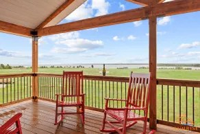 Private Oceanview Cottage minutes from Beaches - Image 2