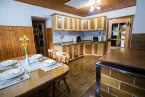 Green Oasis Getaway at Estate Žagmeštri - Image 4