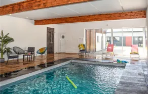 Nice home in Le Vieux-Bourg - Image 2