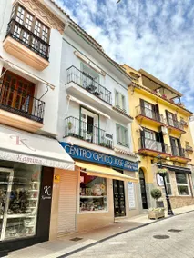 Peral Old Town Penthouse - EaW Homes - Image 5