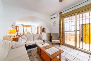 La Buganvilla Cottage - Image 2