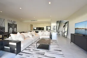 Terrace Capri - Image 2