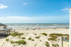 A'Wave From It All - WOW View, Steps to Beach! - Image 4