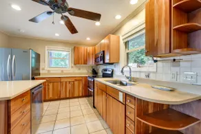 Eagle Rock Gem on Table Rock Lake w/ Decks & Grill - Image 5
