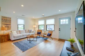 Beautiful Cape May Cottage: Walk to Beach & Mall! - Image 2
