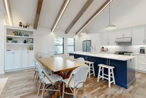 Modern home in a prime location in the Town of Dew - Image 5