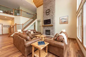 The Tippy Canoe | Luxurious 8BR Indoor Pool - Image 5
