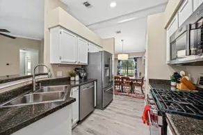 Saloma Place - Image 4