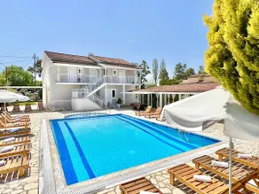 Sidari Beach Villa with private pool by DadoVillas - Image 3
