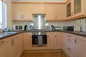 Family Cabin - Private Bathroom - View of the Cam - Image 5
