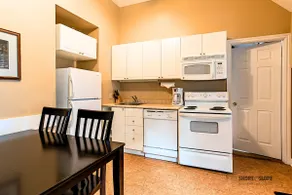 Mountain View Villas One Bedroom Suite - Image 2