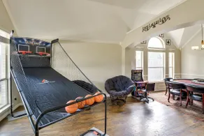 Spacious Flower Mound Home in Central Location! - Image 5