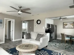 2BR Beach Home Hideaway - Parking - Image 4