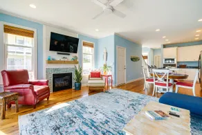 Carolina Beach Lakefront House: Walk to Beach! - Image 3