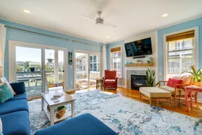 Carolina Beach Lakefront House: Walk to Beach! - Image 4