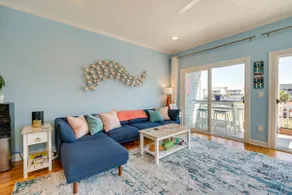 Carolina Beach Lakefront House: Walk to Beach! - Image 5
