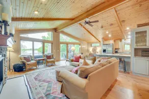 Wisconsin Vacation Rental w/ Fire Pit on Long Lake - Image 4