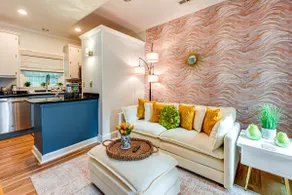 Cute Georgetown Villa < 1 Mi to Historic District - Image 3