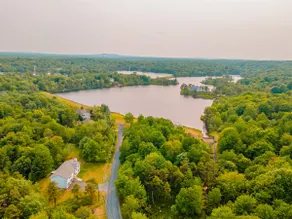 Secluded Hot Tub, Game Room x2, Lake Access, SUP - Image 2
