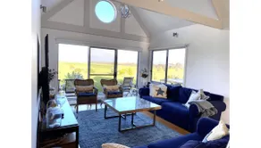 Blue Beach House Stay 3 Pay 2 Winter Special - Image 2