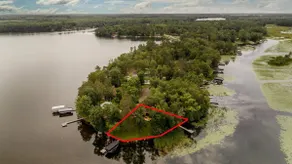 On The Chain, Two Docks, Kayaks, Much More! - Image 2