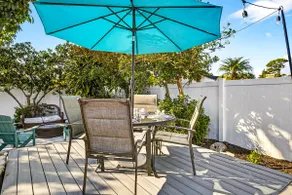 Caribbean Vibes•Heated Pool•5 Miles to the Beach - Image 5