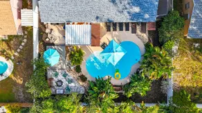 Caribbean Vibes•Heated Pool•5 Miles to the Beach - Image 4