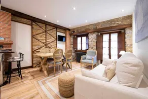 Luanco Lux Beach Apartment - Image 4