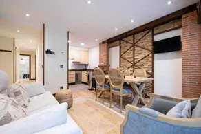 Luanco Lux Beach Apartment - Image 3