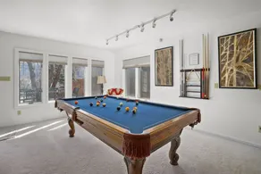 Grand 7BR Luxury Home, großartige Lage 10 min. in die Innenstadt, 20 min. zum Skifahren, zu Fuß zu den heißen Quellen - Image 5