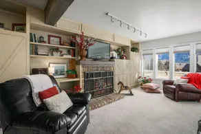 Grand 7BR Luxury Home, großartige Lage 10 min. in die Innenstadt, 20 min. zum Skifahren, zu Fuß zu den heißen Quellen - Image 3