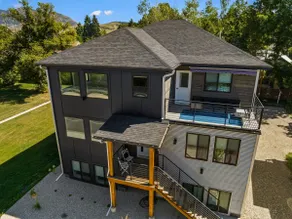 Winter House - Great home located within walking d - Image 5