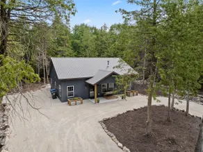 Newly Constructed Classic Door County Cottage - Image 4
